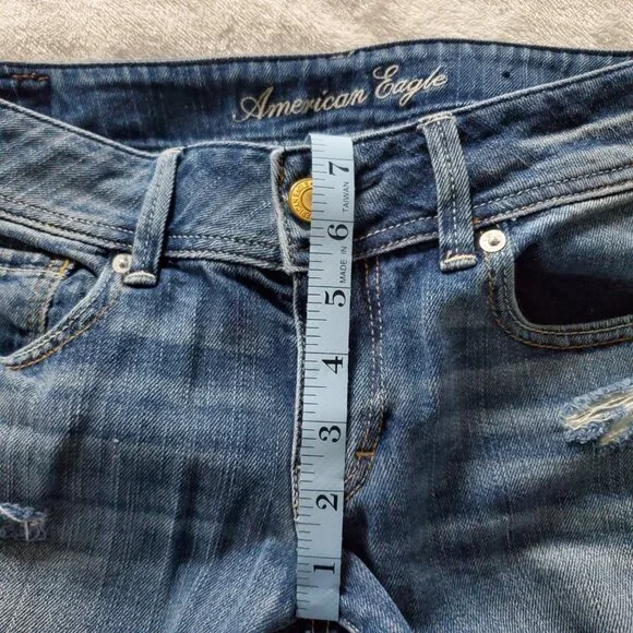 American‎ Eagle Distressed Original Boot Denim Jeans Size 2 Low Rise - Picture 7 of 9